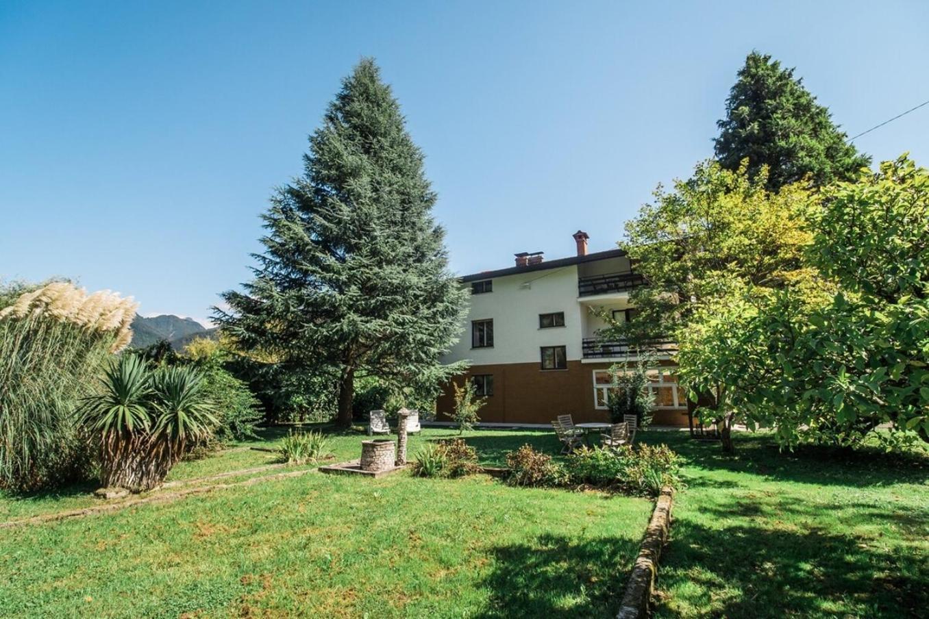 Vila Labod, Unique Villa At The Lake Most na Soči Kültér fotó